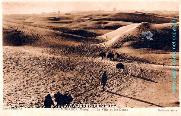 mogador-la-ville-et-les-dunes
