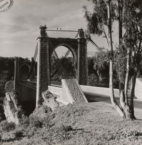 pont-suspend-oued-cherrat-casablanca-rabat-1950 CREATOR: gd-jpeg v1.0 (using IJG JPEG v62), quality = 75
