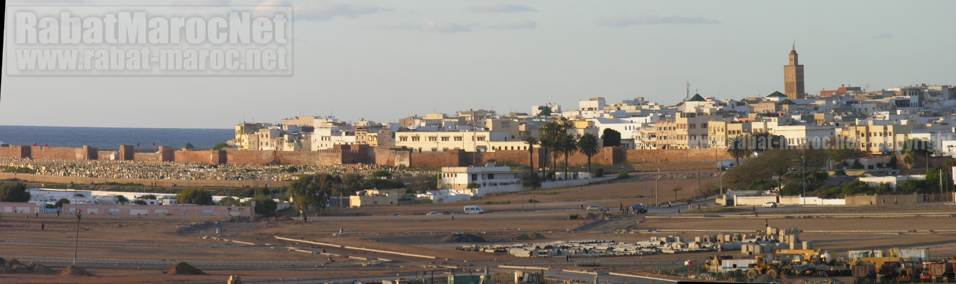 2008 bab al bahr en construction cimetiere marin remparts  mosquee