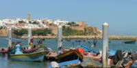 Deux pontons accueillent les barques des pêcheurs de Rabat à l'endroit où se trouvaient les anciennes installations portuaires de Rabat.