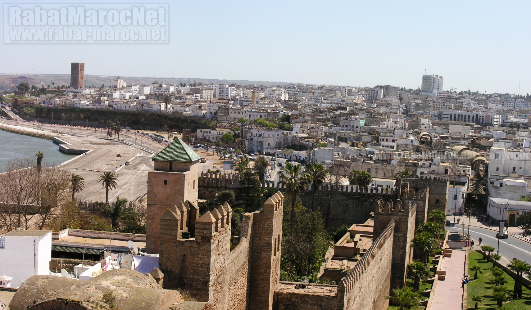 jaardin oudayas et medina depuis remparts bab el kebir