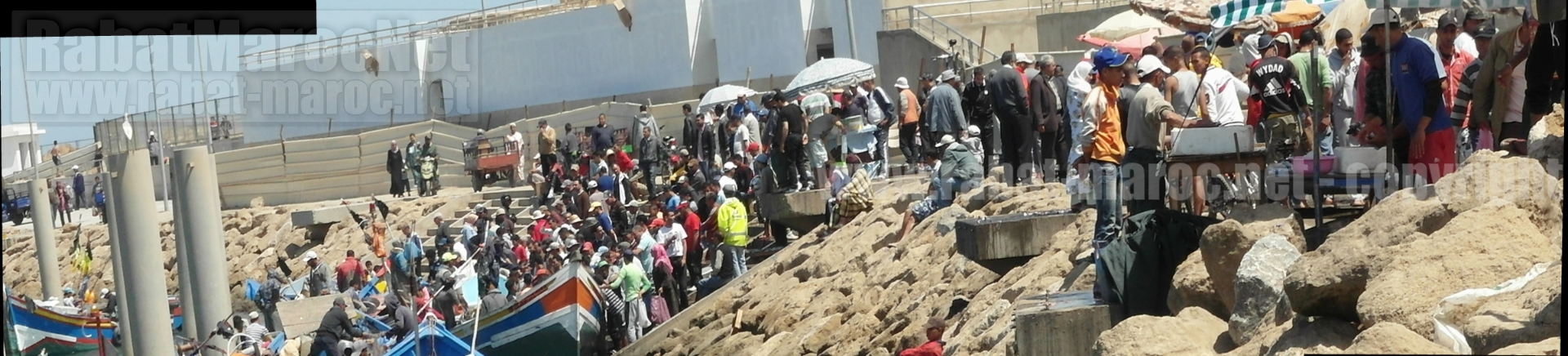 port de sale debarquement des pecheurs large